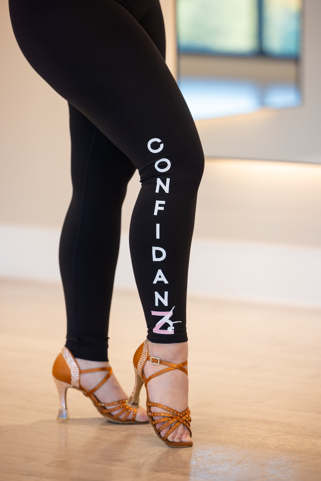 V-Waist Leggings
